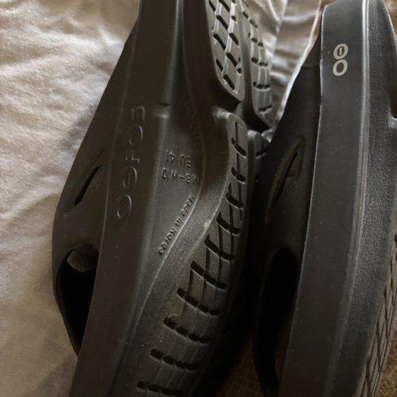 Black OOFOS OORIGINAL RECOVERY Sandals M8 W10 main image 5